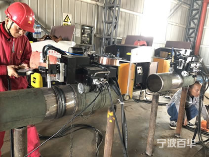 管子全位置自动焊机-中石油新疆克拉玛依焊接使用培训现场