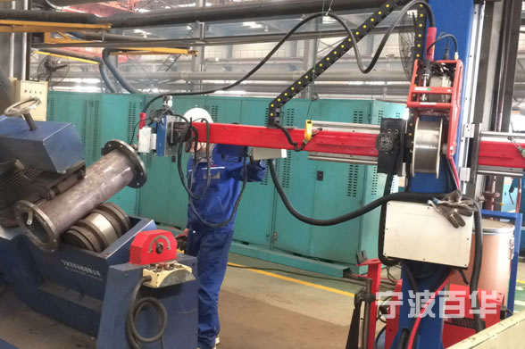 压辊式焊接变位机/组合式管道自动焊机大连船舶管材加工