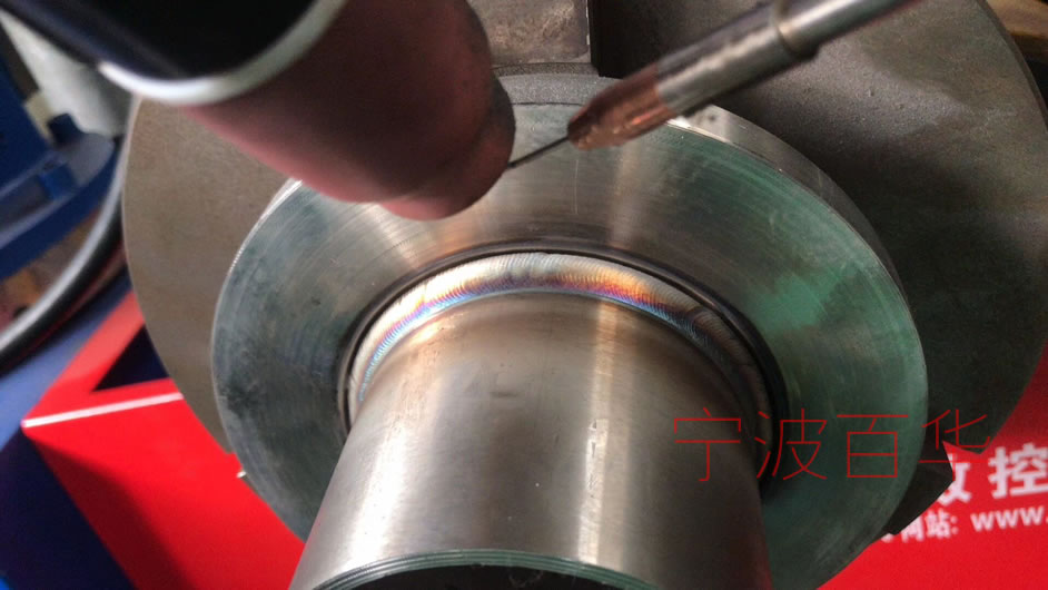 管法兰氩弧焊管道自动焊机智能自动化焊接效果