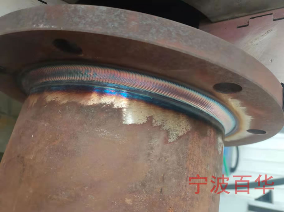 辽宁：管道切割坡口机和管法兰管道自动焊机厂房内碳钢焊接坡口现场应用