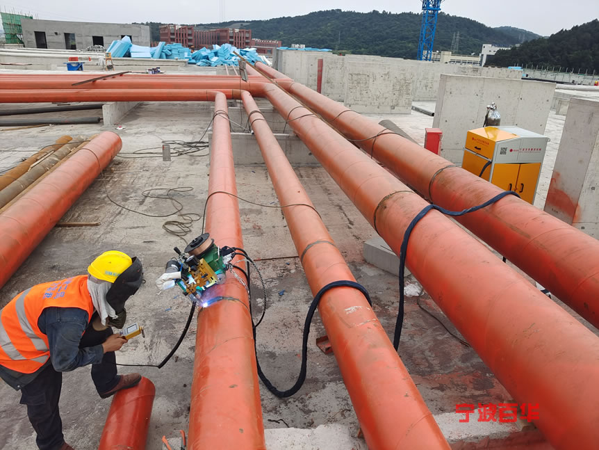 建筑管道焊接小车，自动焊接